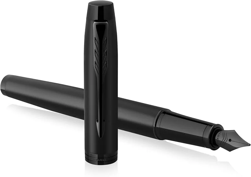 Parker IM pluma estilográfica, Negro mate con adornos negros, Punta fina con recambio de tinta azul, Estuche de regalo — Plumon fino